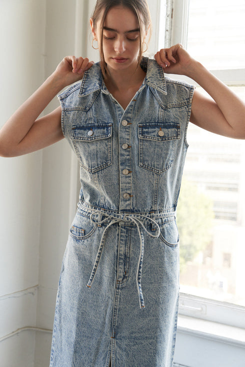 wildflower-whimsy-denim-midi-dress Flying Tomato-Sophia's Style-3